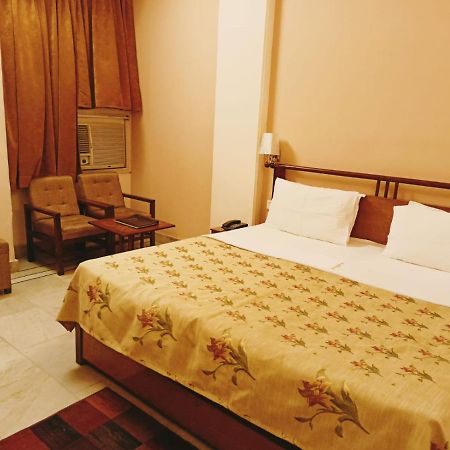 Hotel Corbett Kingdom Rāmnagar Buitenkant foto