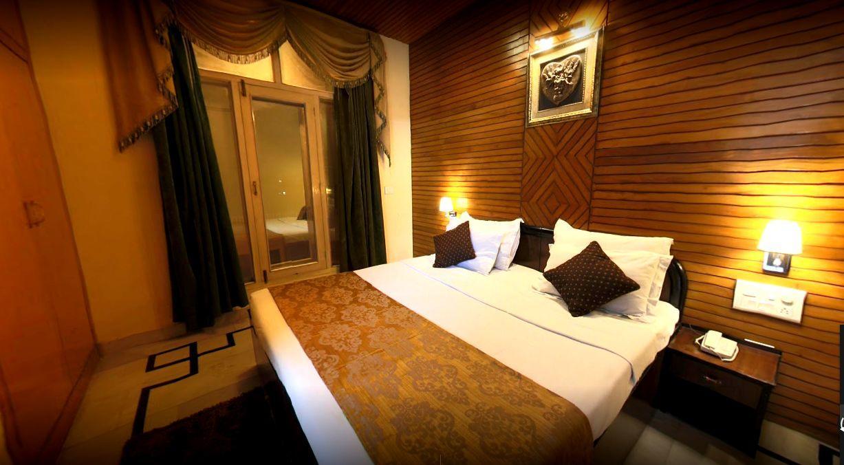 Hotel Corbett Kingdom Rāmnagar Buitenkant foto