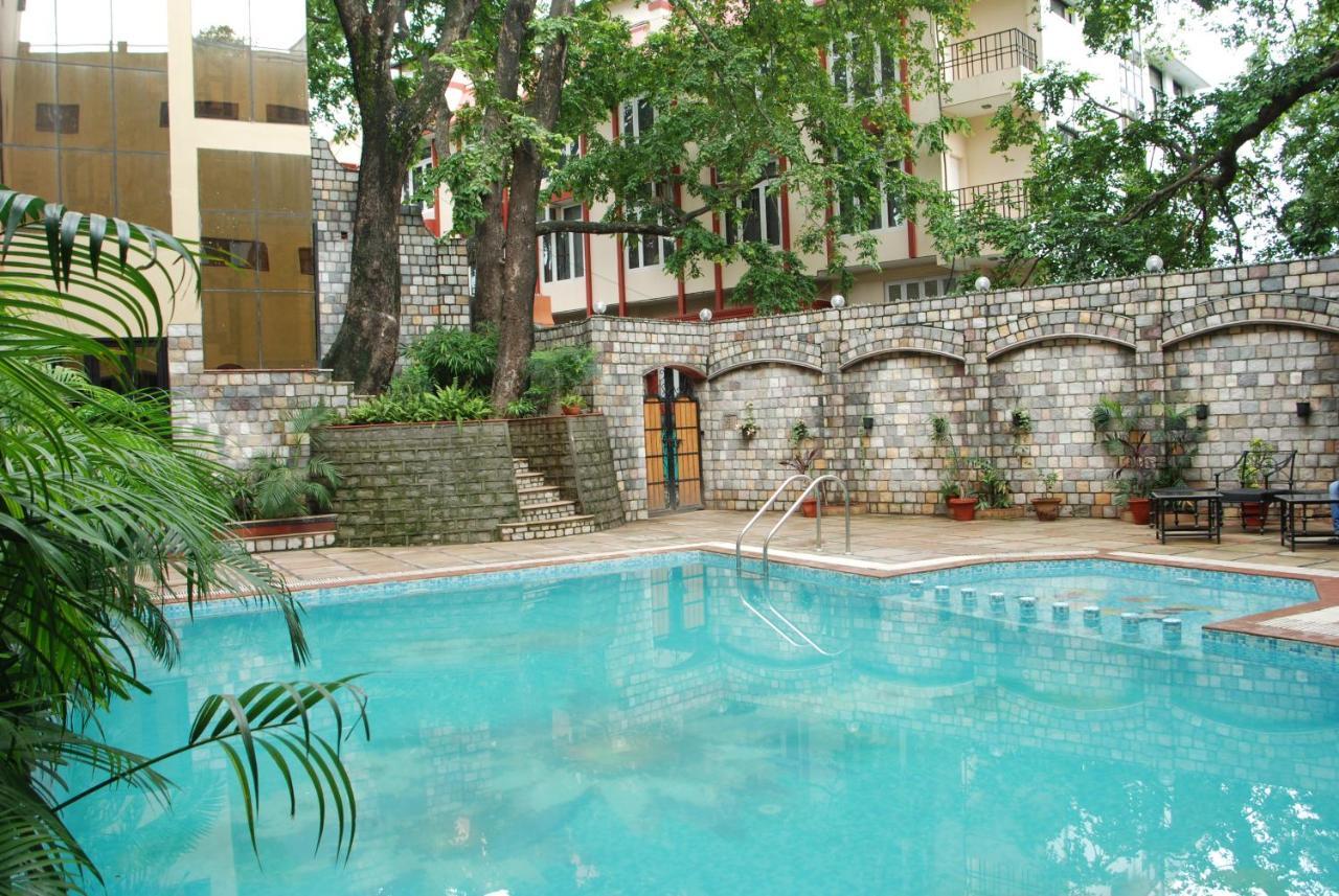 Hotel Corbett Kingdom Rāmnagar Buitenkant foto